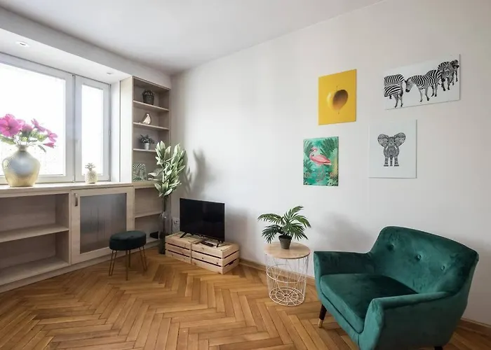 Boutique Apartment Emilii Plater 55 Two Rooms Apartment Balcony