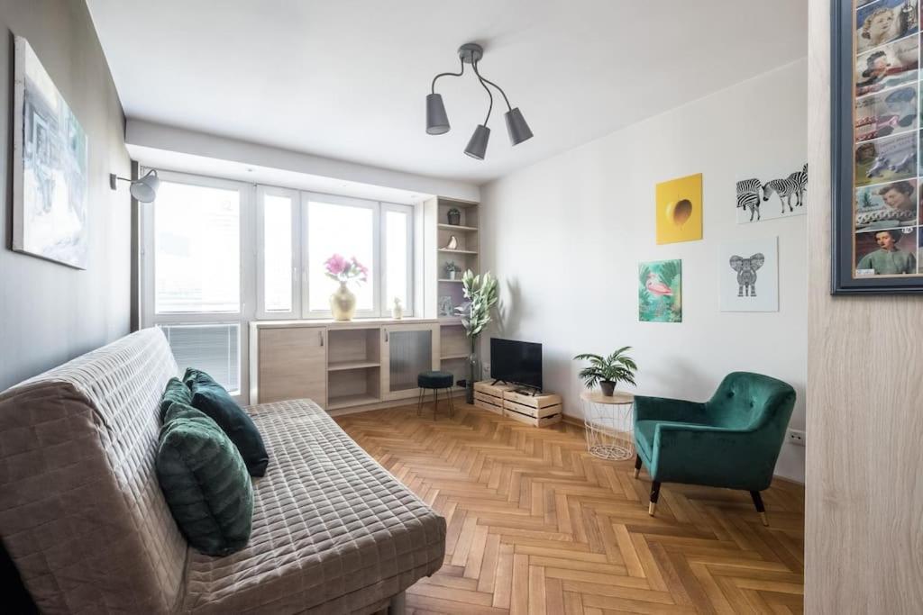 Boutique Emilii Plater 55 Two Balcony * Warsaw